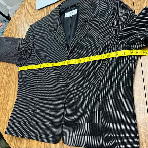 Tahari Dotted Career Blazer - Picture 6 of 10